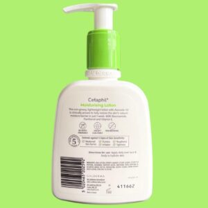 Cetaphil Moisturising Lotion 236ml Retail Packaging